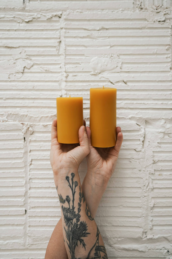 Classic Pillar 2.5" x 4.5" - Handmade Beeswax Candle