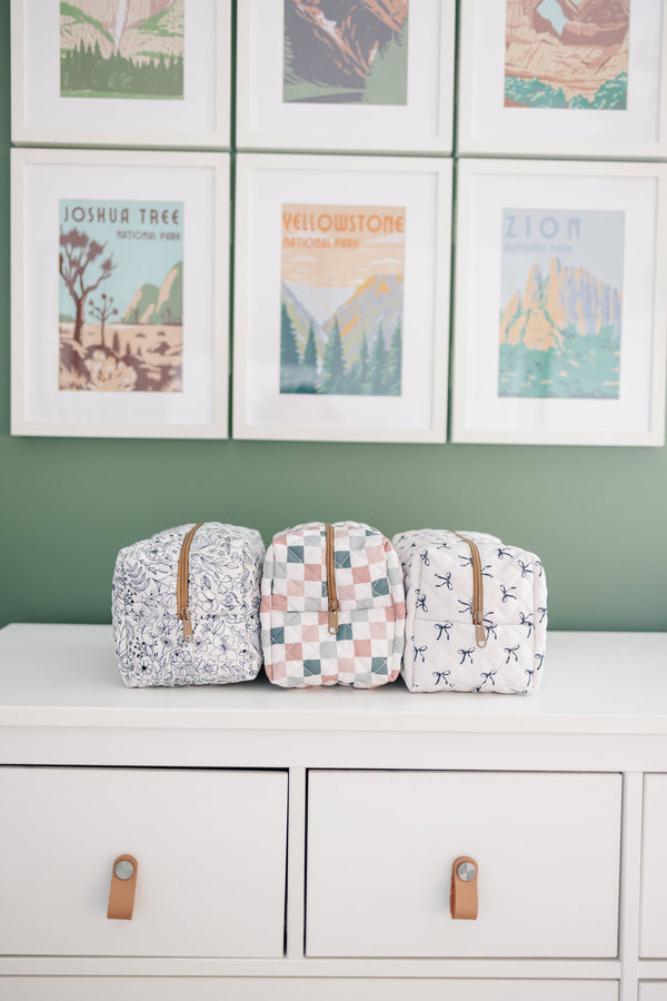 Quilted Makeup Bag for Women | Self Standing Toiletry Organizer Pouch | Large Collapsible Travel Bag | Cute Gift for Her: 7 white hydrangea